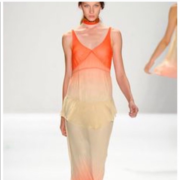 NWOT beautiful ombré silk Charlotte Ronson gown 2 - Picture 2 of 3